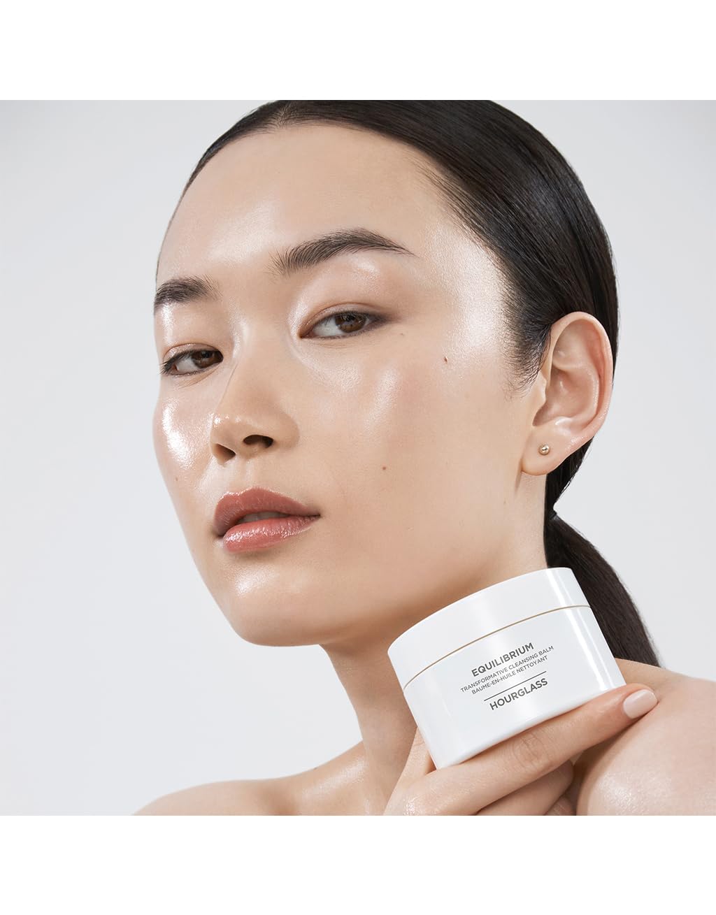 HOURGLASS Equilibrium Transformative Cleansing Balm - Image 4